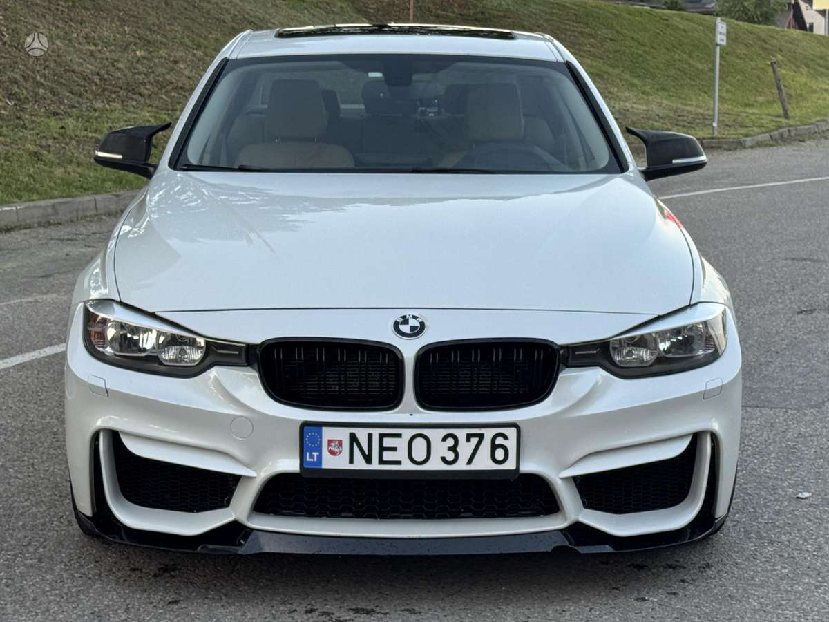 BMW 328, 2.0 l., Седан