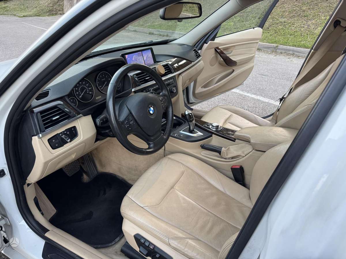 BMW 328, 2.0 l., Седан