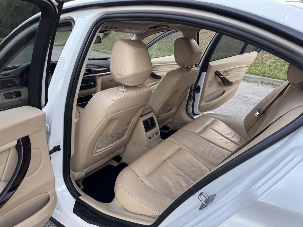 BMW 328, 2.0 l., Седан