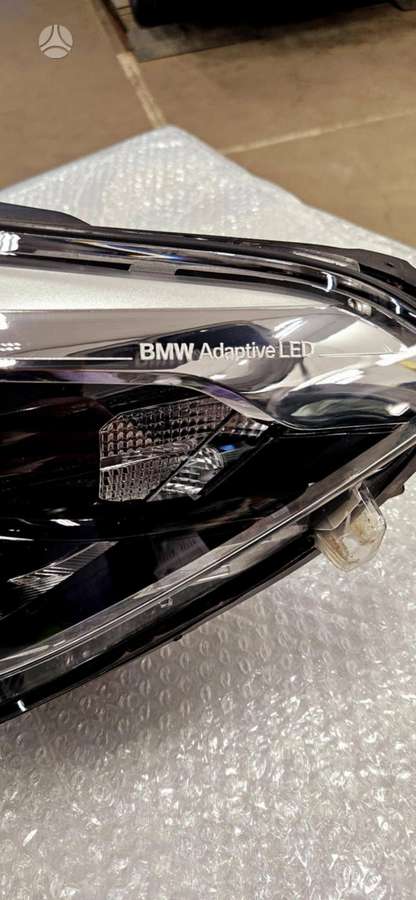 BMW 1 serija žibintai