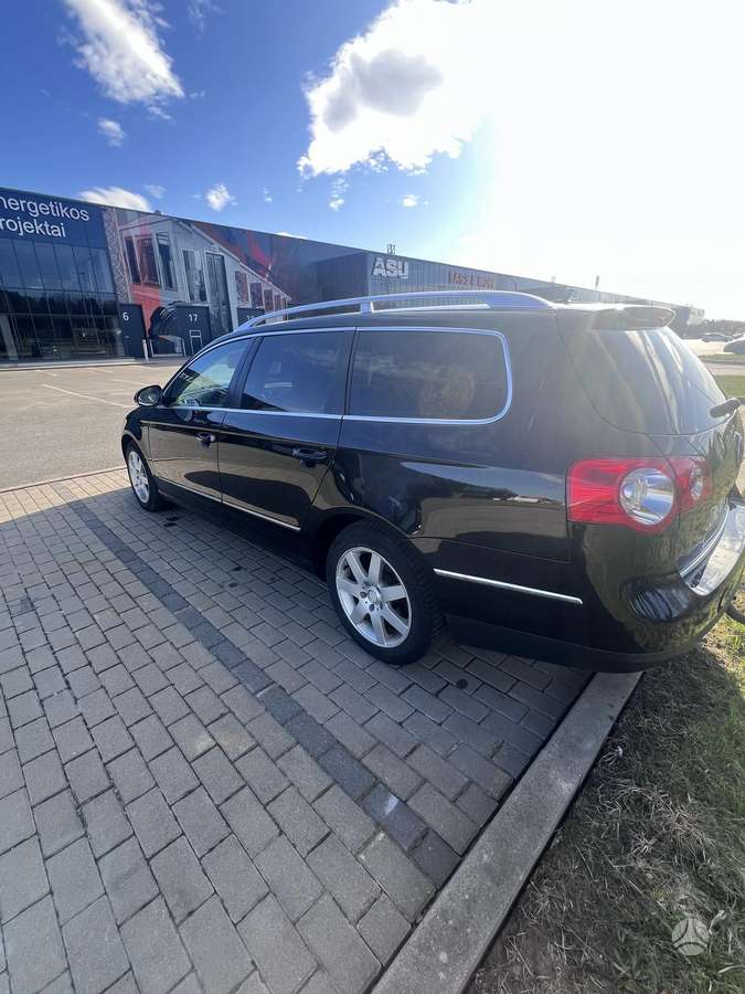 Volkswagen Passat - 8