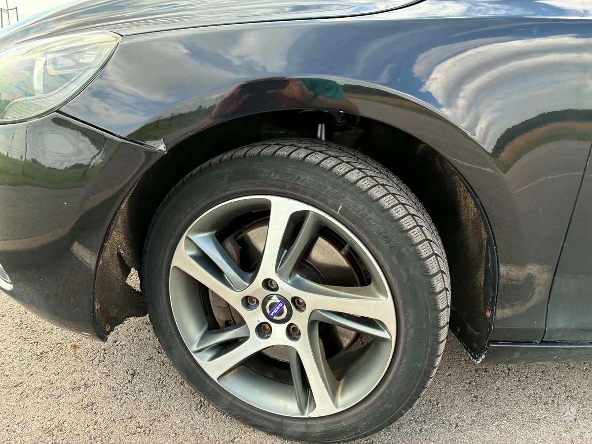 Volvo V40 - 10