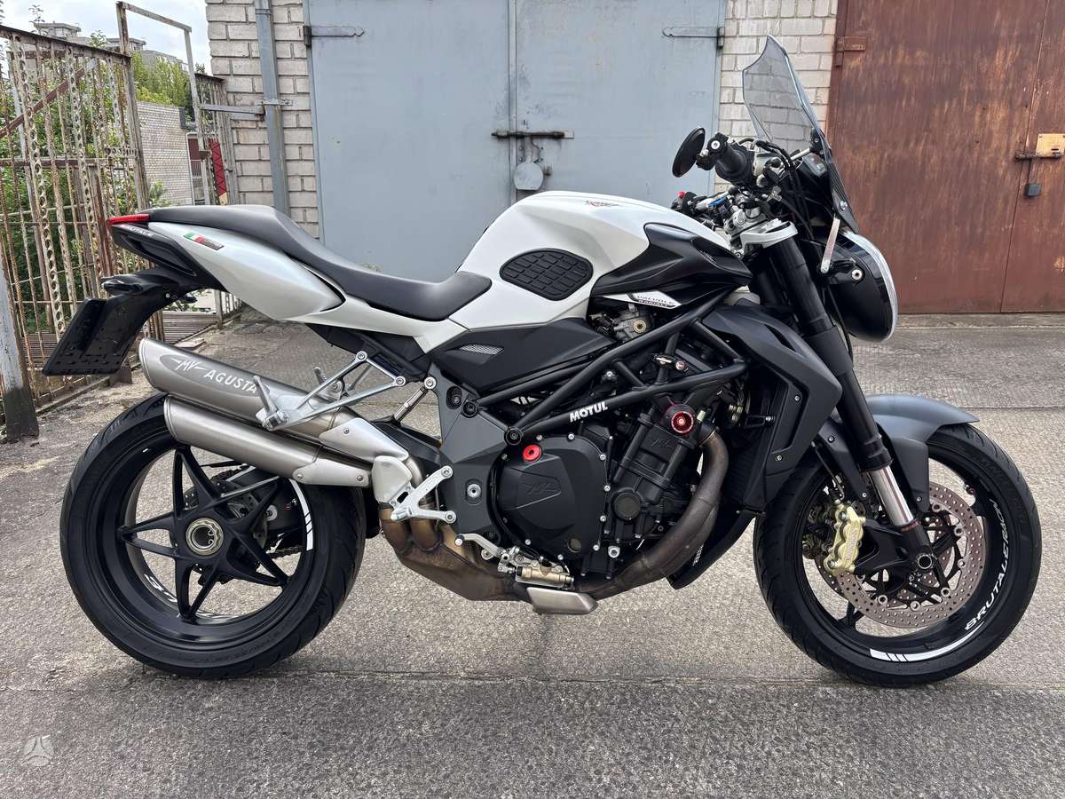 MV Agusta Brutale 920cc, street / классические