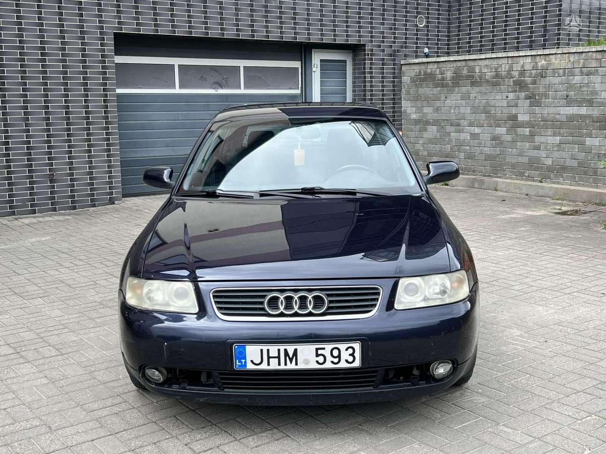 Audi A3, 1.6 l., Хэтчбек