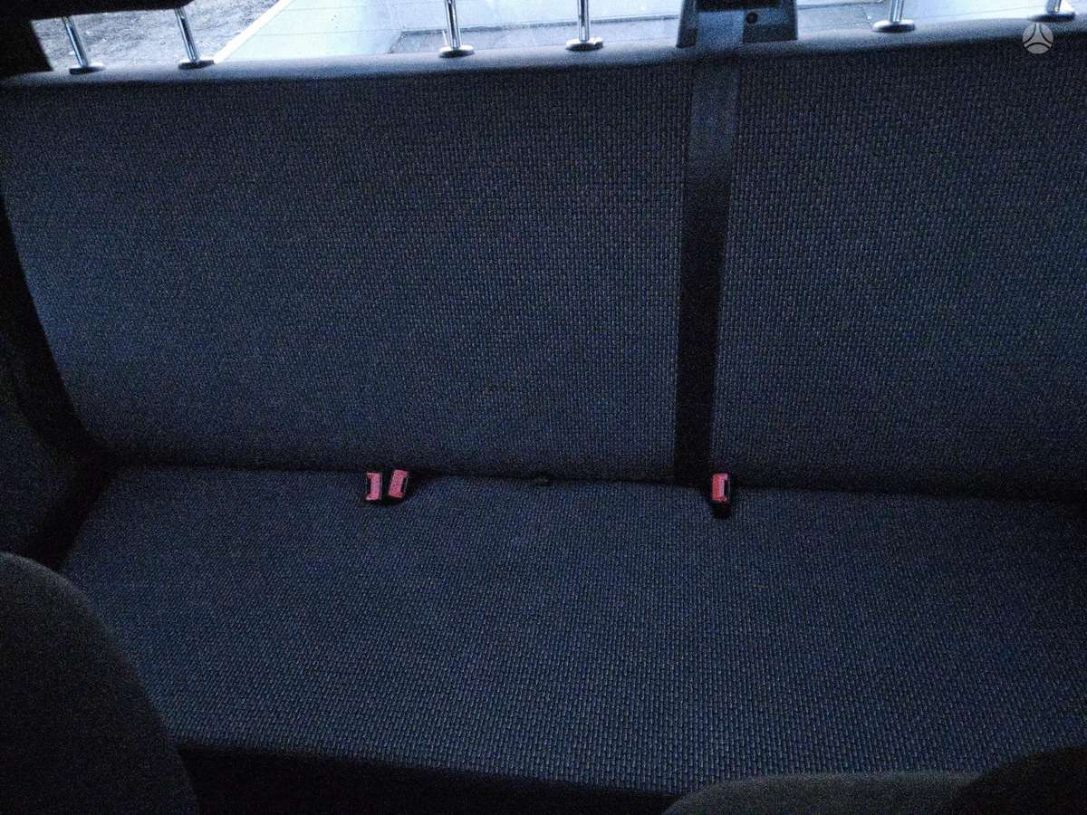 Volkswagen Transporter - 9
