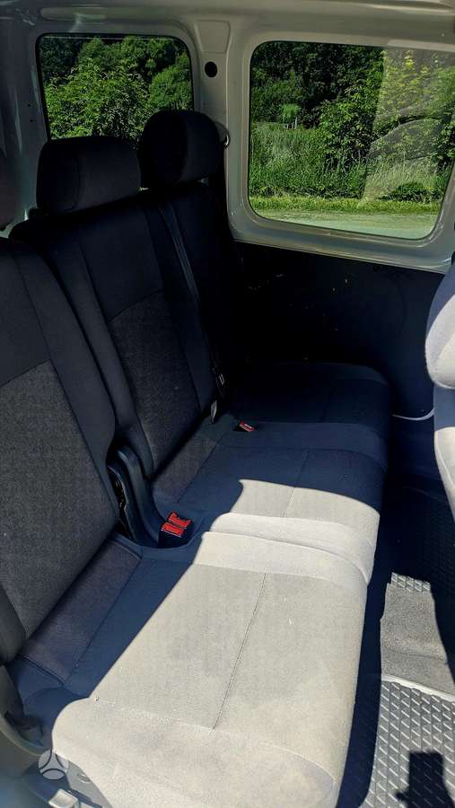 Volkswagen Caddy - 9
