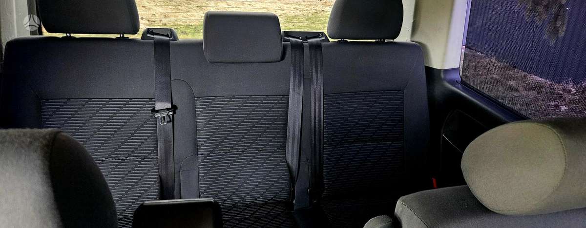 Volkswagen Multivan - 4