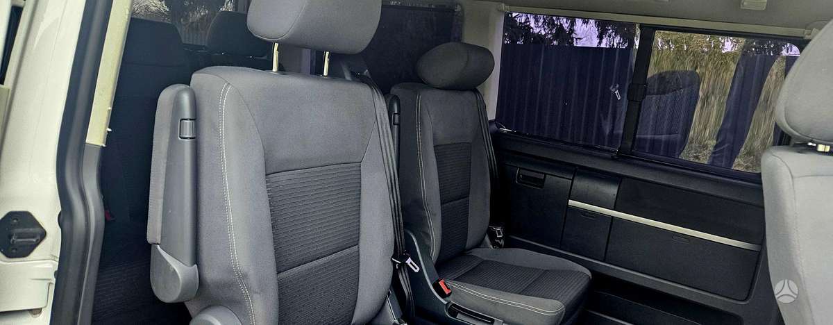 Volkswagen Multivan - 7