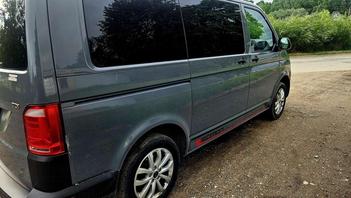 Volkswagen Transporter - 5