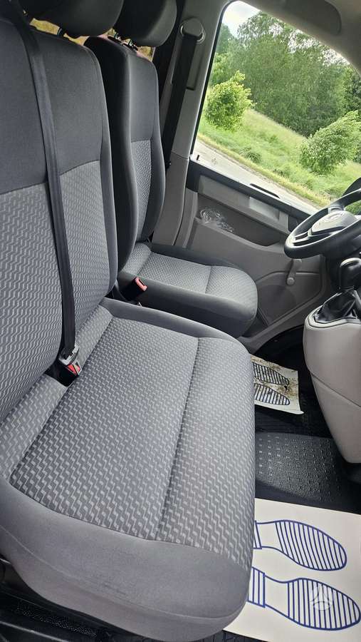Volkswagen Transporter - 7