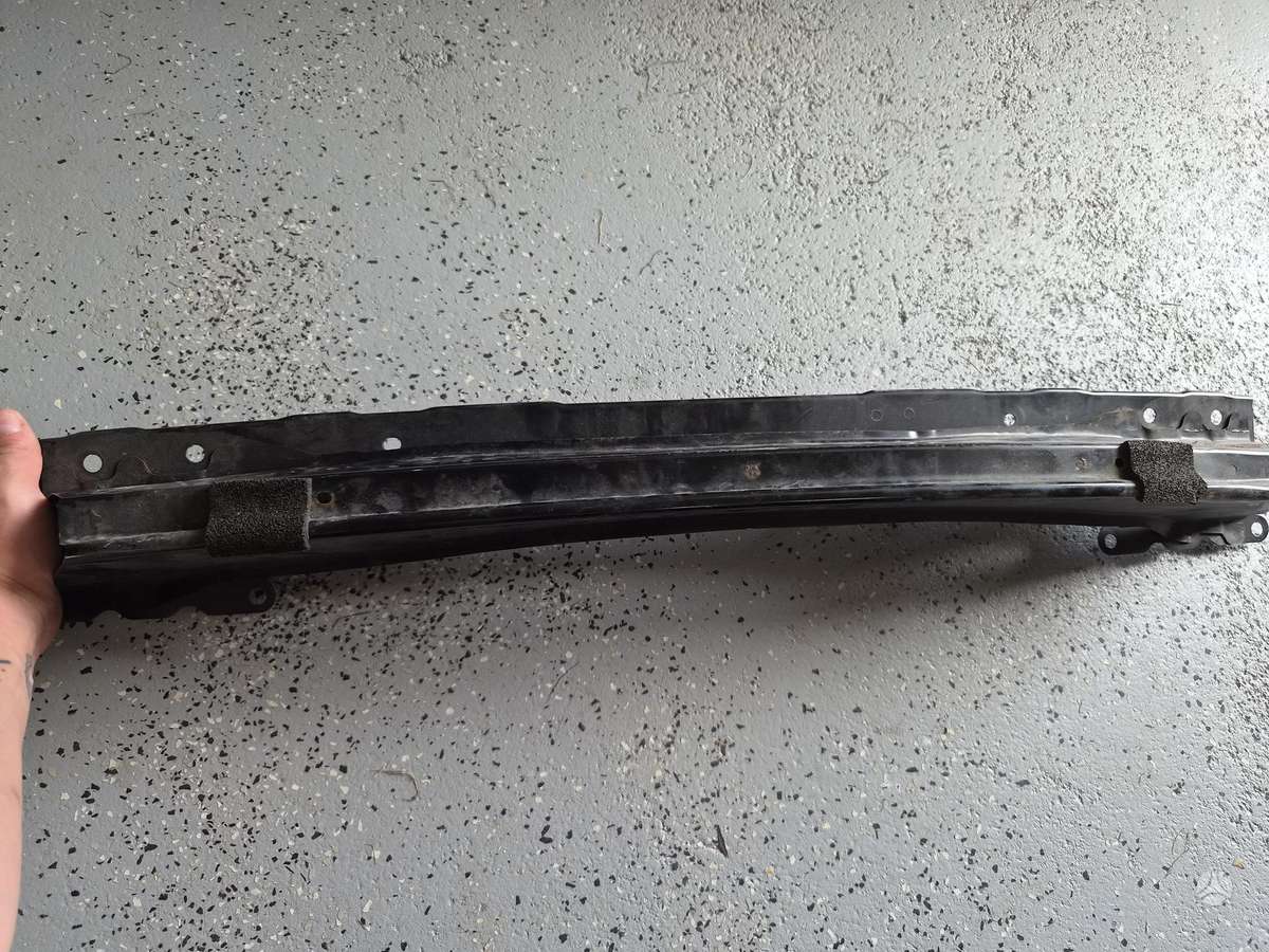 Subaru Impreza WRX kėbulo dalys