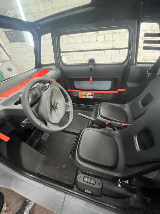 Citroen Ami, Хэтчбек
