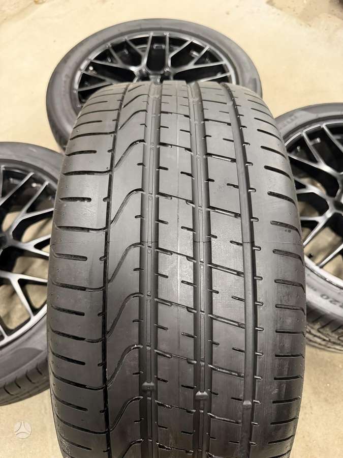 Porsche Macan, lengvojo lydinio, R20
