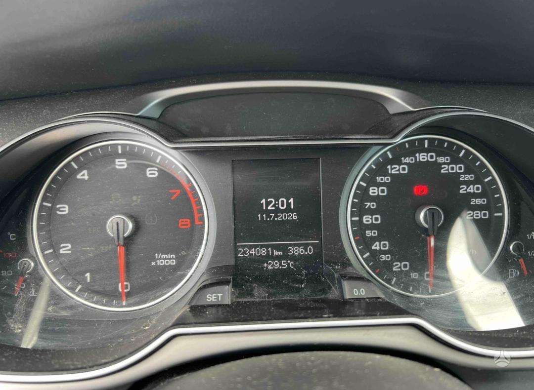 Audi A4, 1.8 l., Универсал