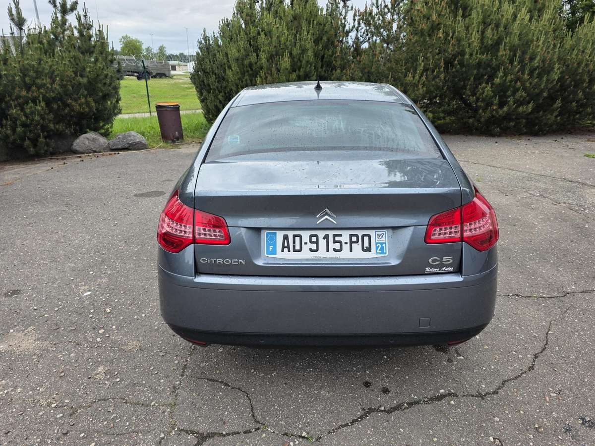 Citroen C5, 2.0 l., Седан