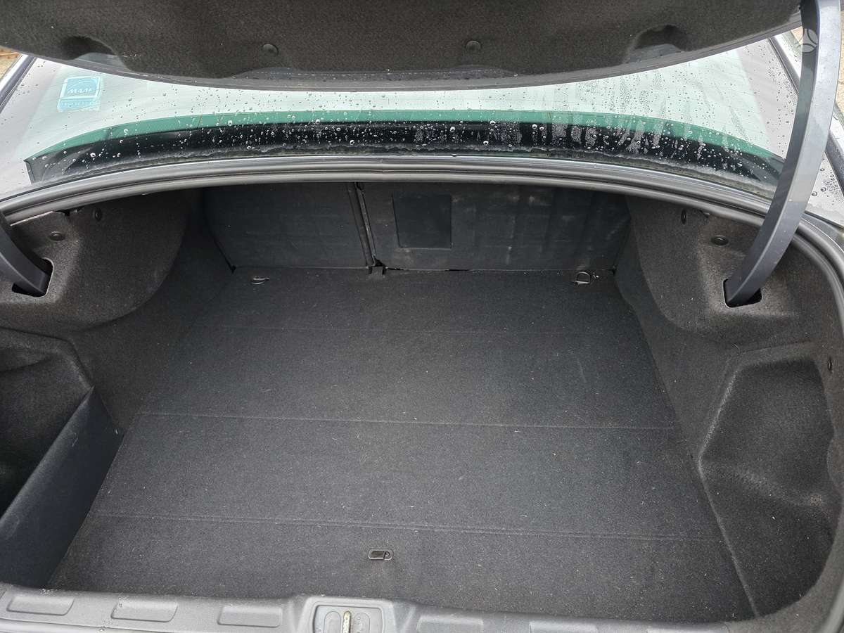 Citroen C5, 2.0 l., Седан