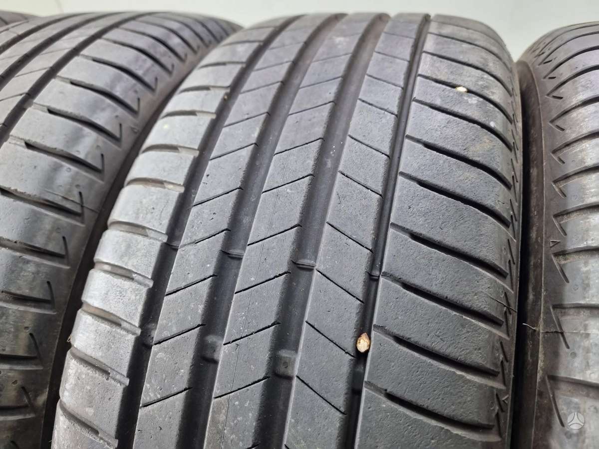 Bridgestone 6-7mm, летние 225/55 R18