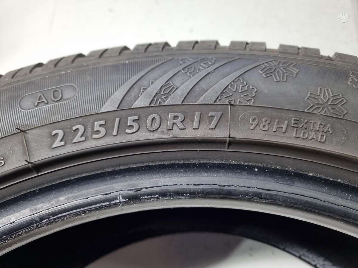 Dunlop 6mm, universalios 225/50 R17