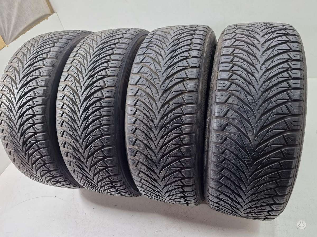 Austone 7mm, 2023m, всесезонные 235/55 R19