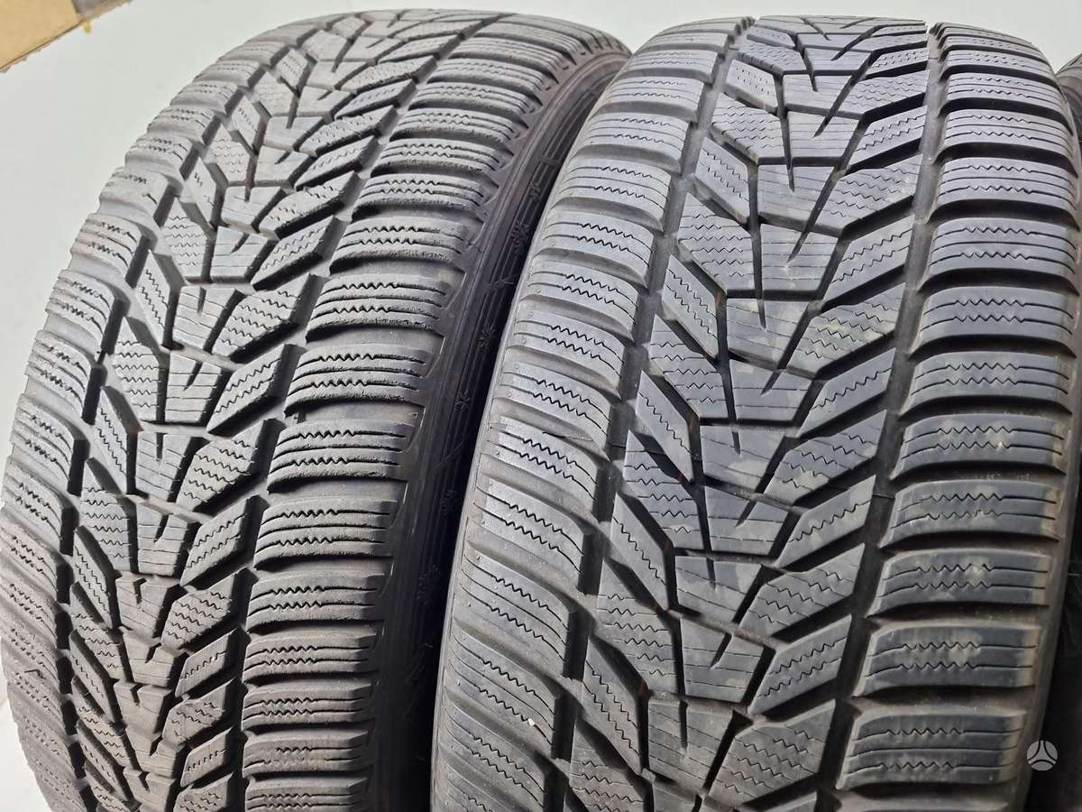 Hankook 7-8mm, 2022m, winter 225/45 R19