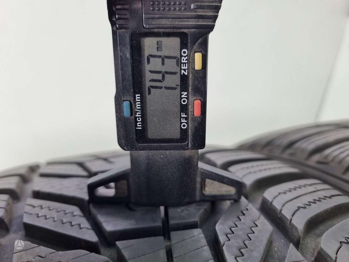 Hankook 7-8mm, 2022m, winter 225/45 R19