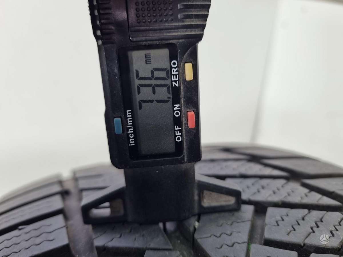 Continental 7mm, зимние 225/40 R18