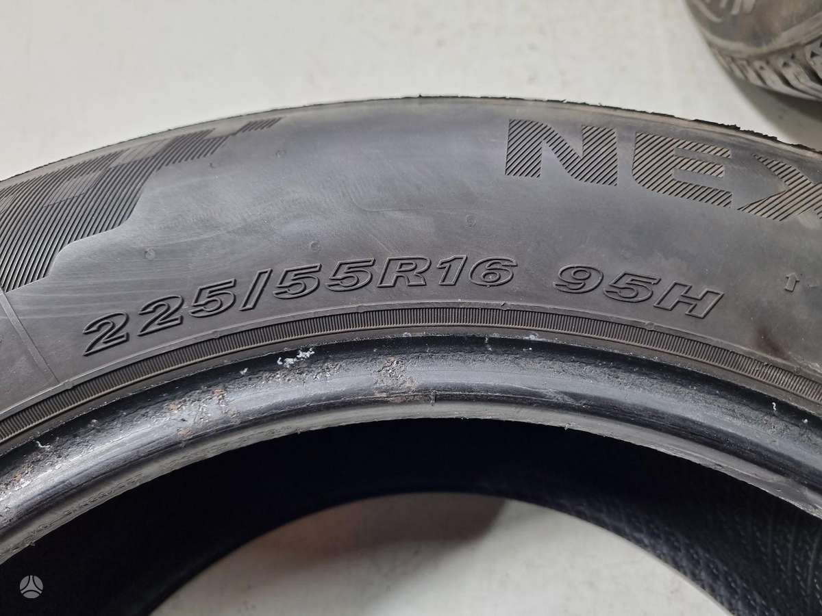 Nexen 6-7mm, всесезонные 225/55 R16