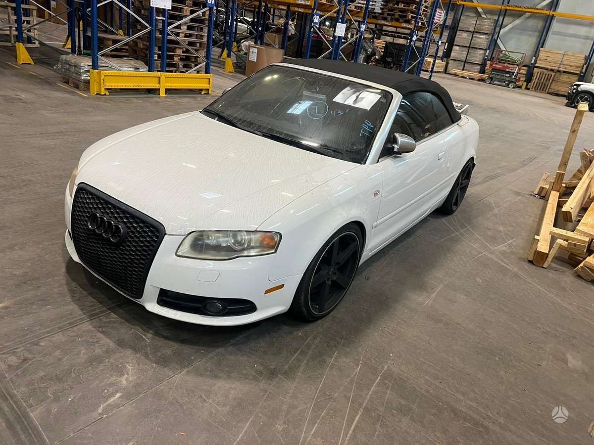 Audi S4, 4.2 l., convertible
