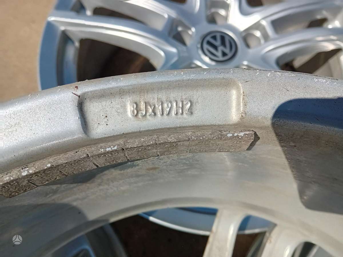 Volkswagen, lengvojo lydinio, R19