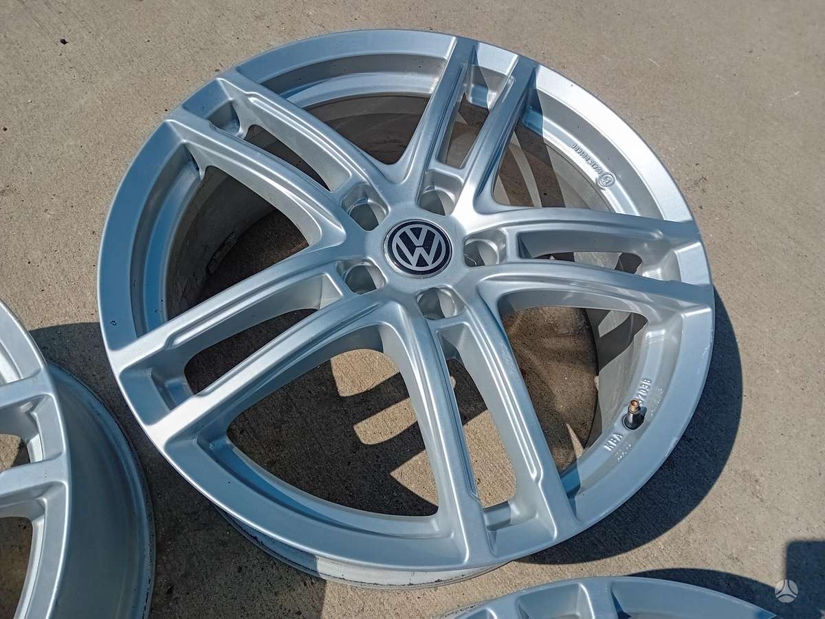 Volkswagen, lengvojo lydinio, R19