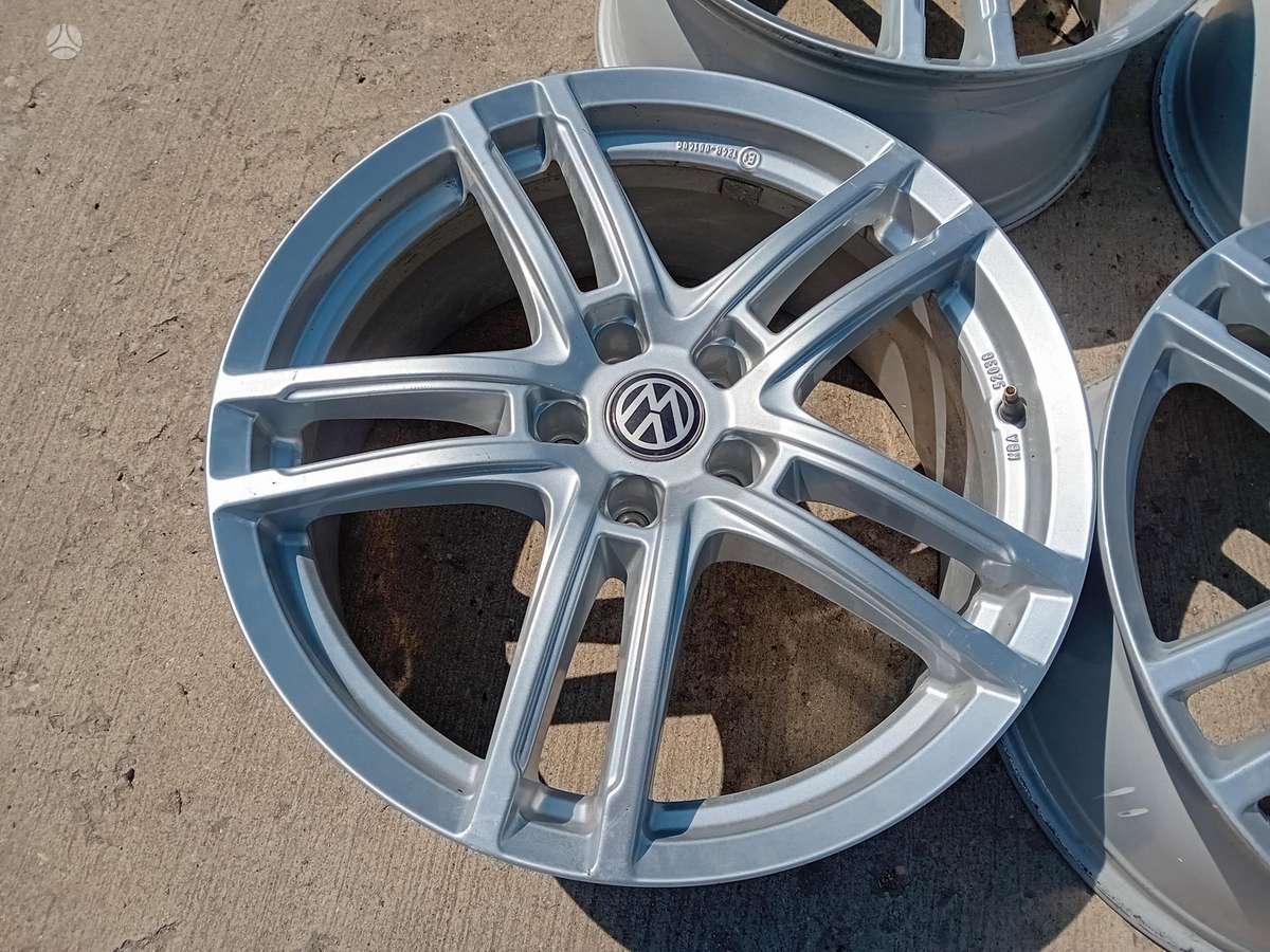 Volkswagen, lengvojo lydinio, R19