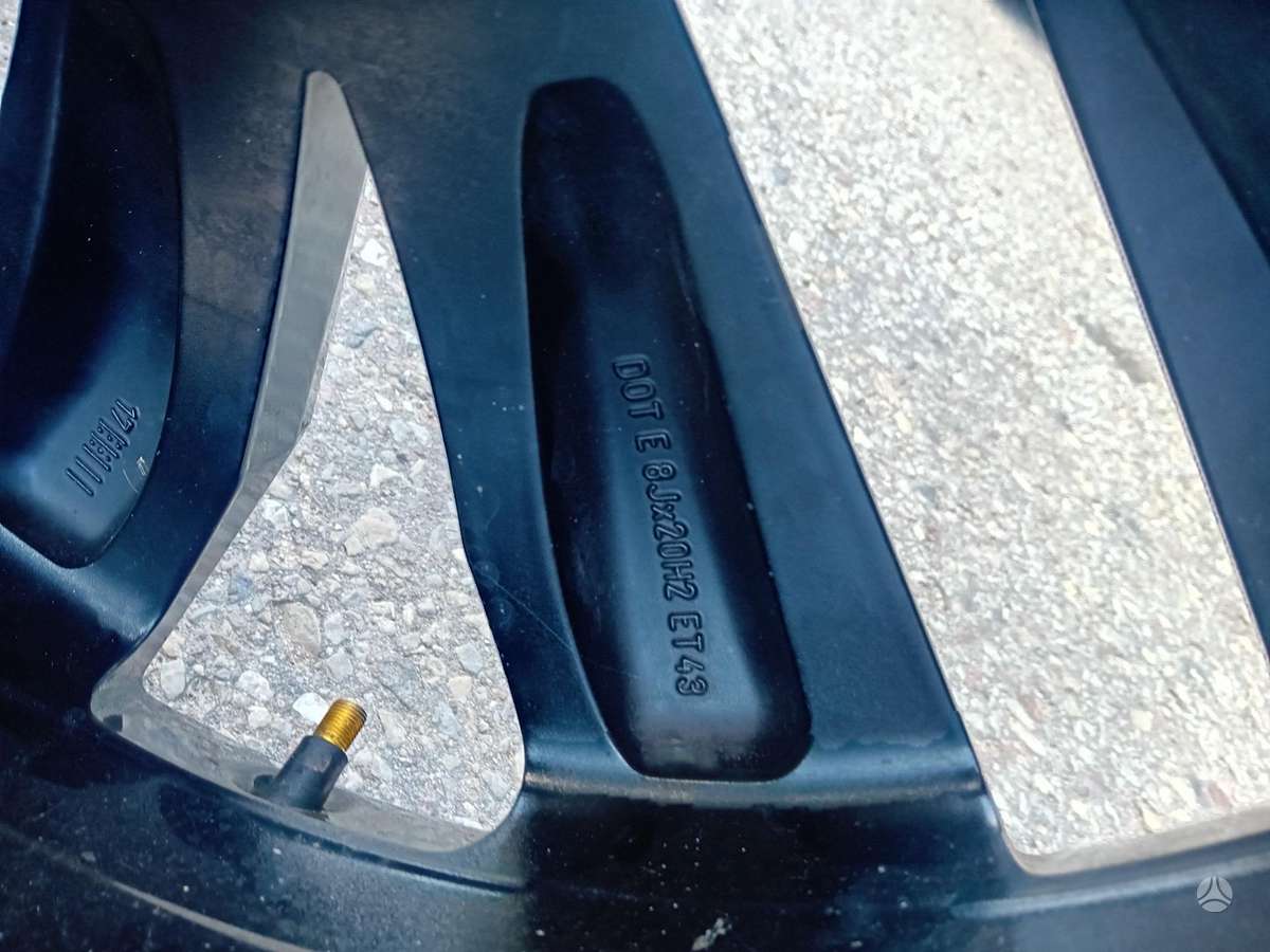 Volkswagen, light alloy, R20
