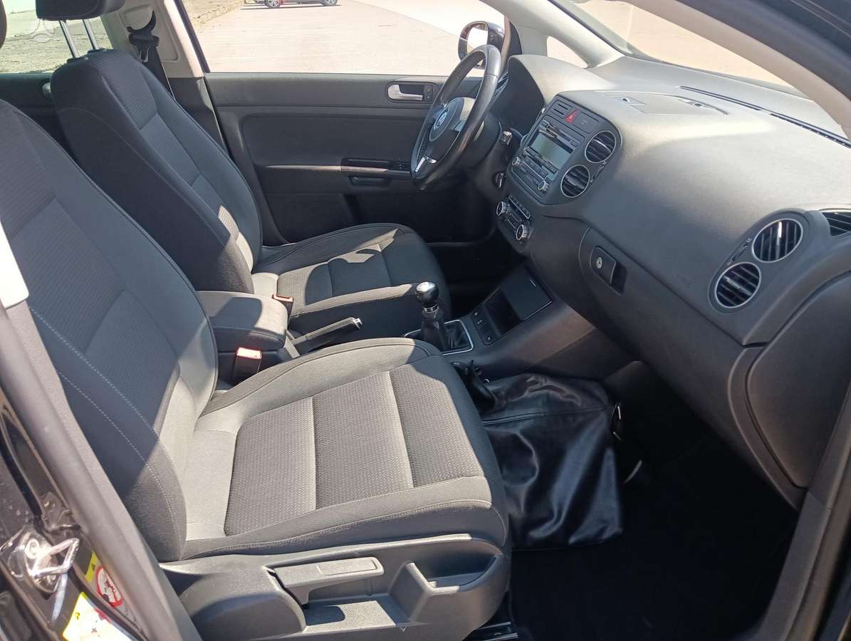 Volkswagen Golf Plus - 4