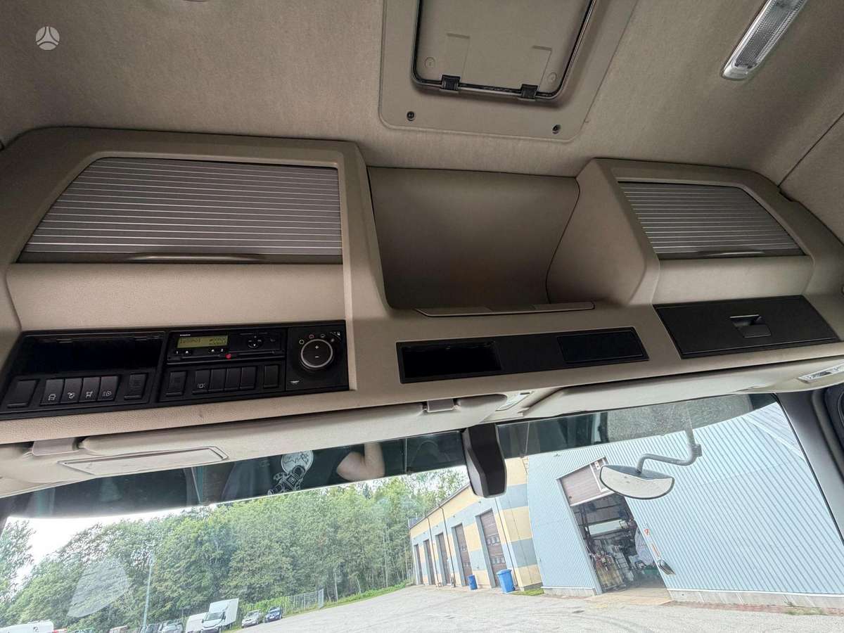 Volvo FM330, važiuoklės