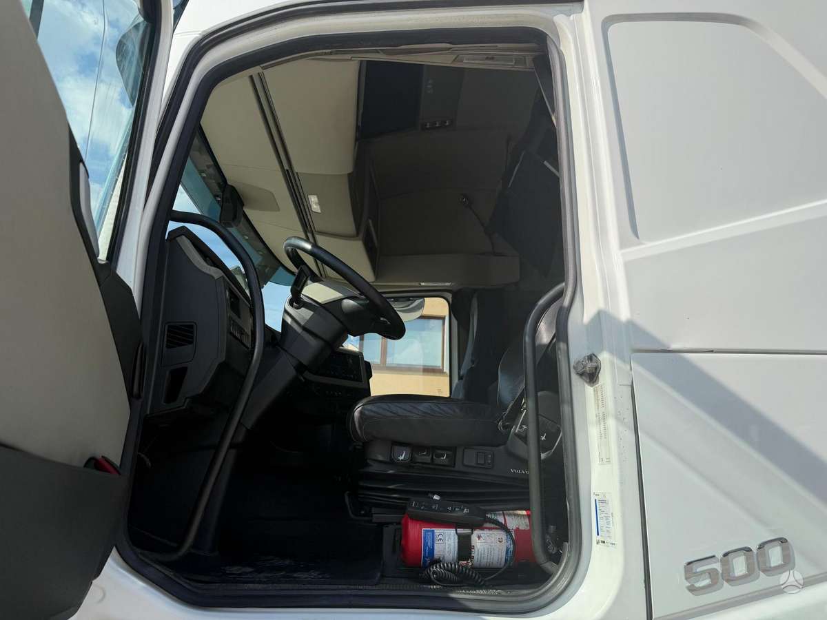 Volvo FH500, container trucks