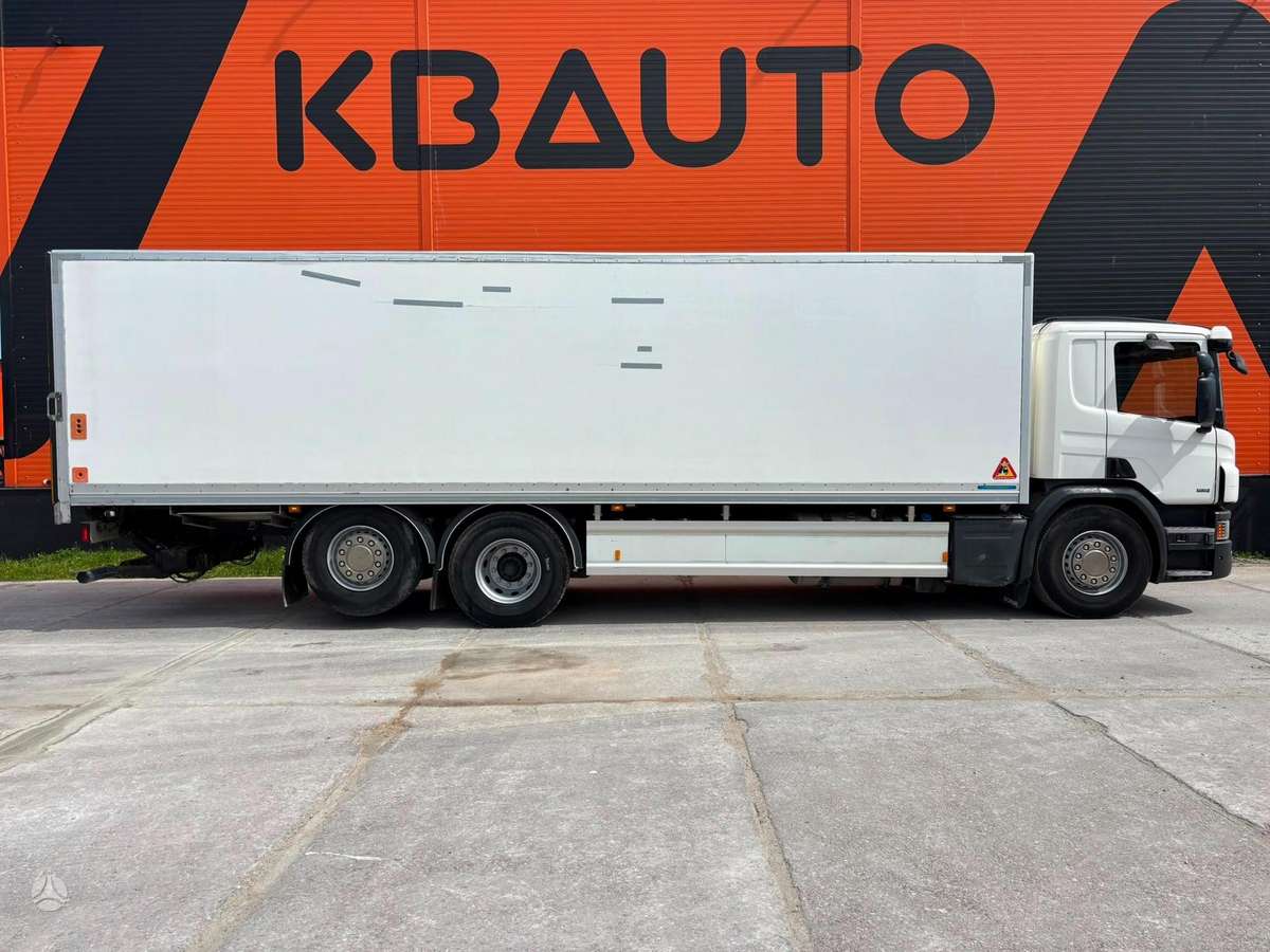 Scania P 370 6x2*4, box trucks / box vans