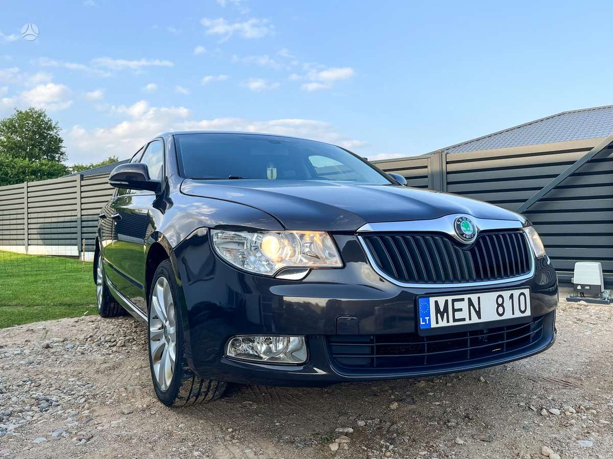 Skoda Superb, 1.8 l., Хэтчбек