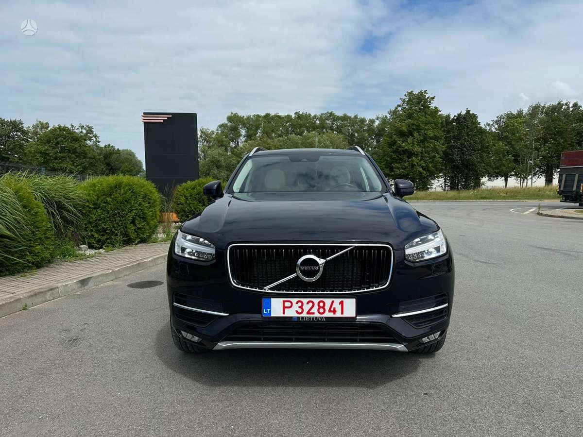 Volvo XC90, 2.0 l., off-road / crossover