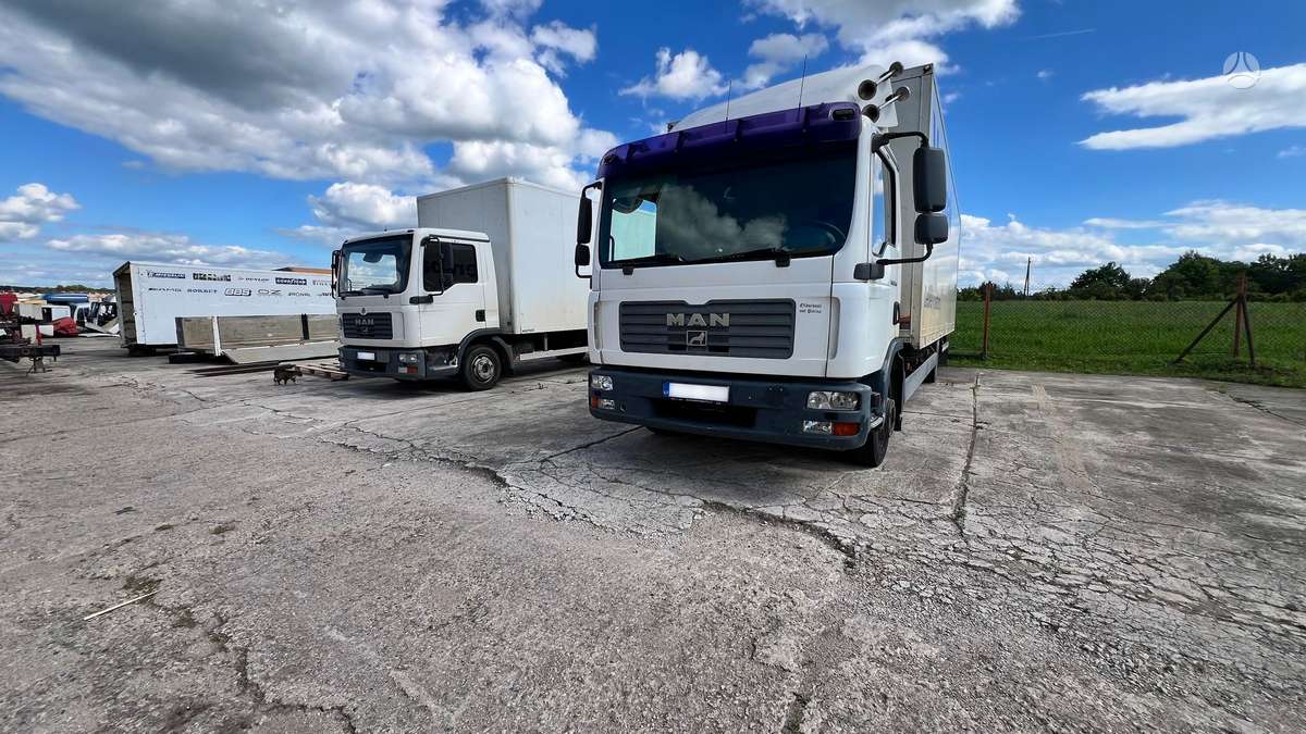 MAN TGL 12.240  / 8.180, trucks