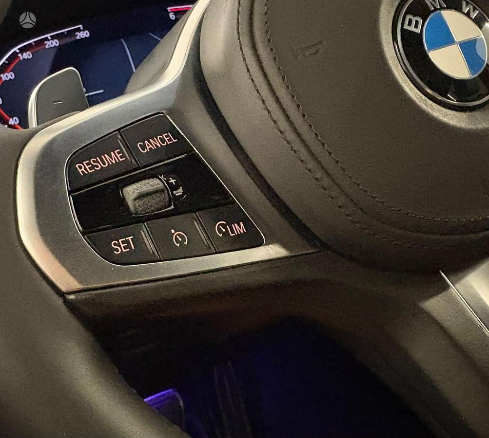 BMW 320, 2.0 l., Седан