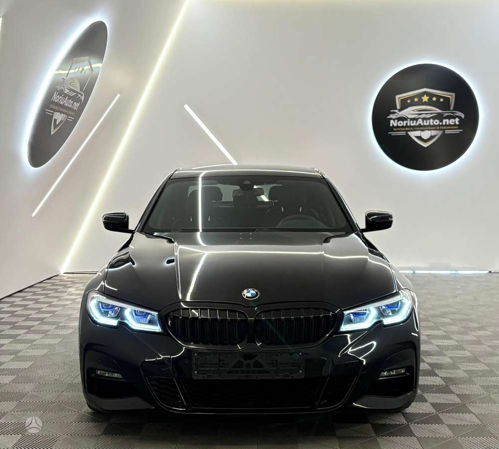 BMW 320, 2.0 l., Седан