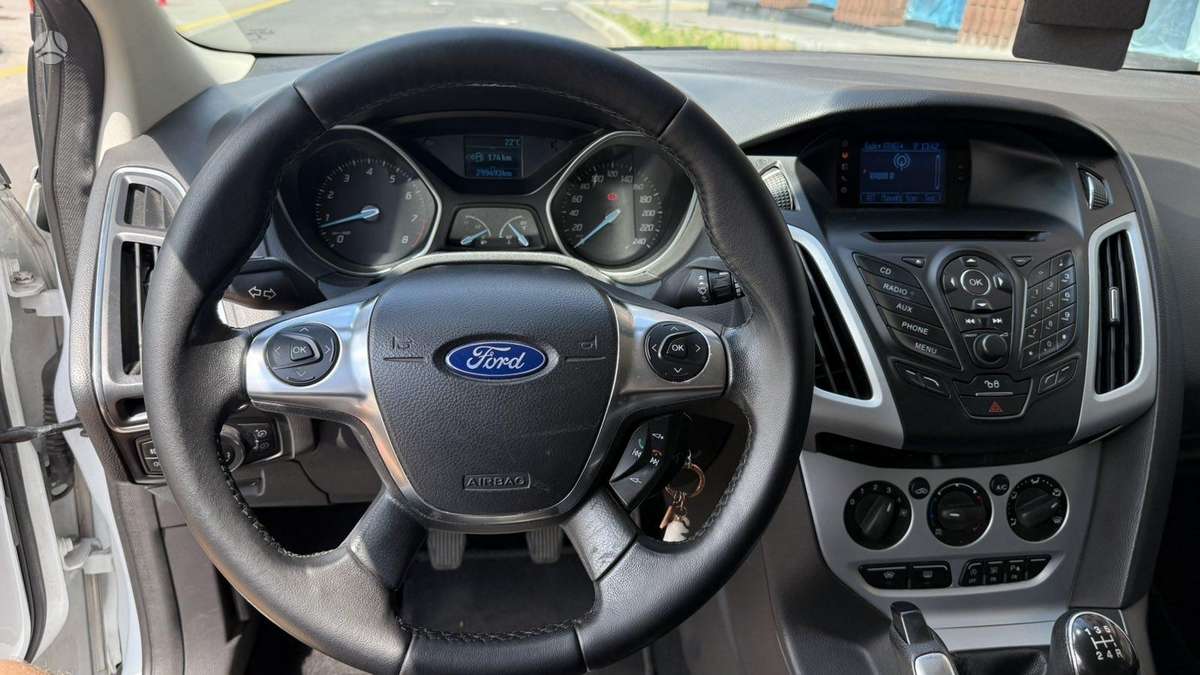 Ford Focus, 1.0 l., hatchback