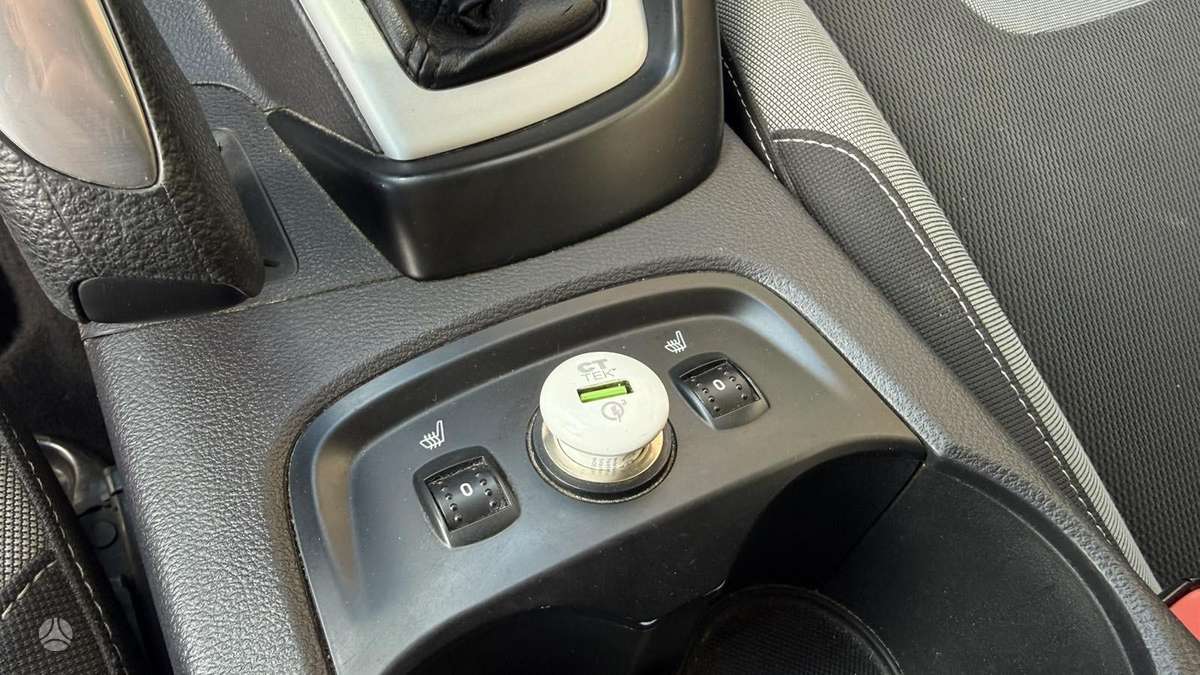 Ford Focus, 1.0 l., Хэтчбек