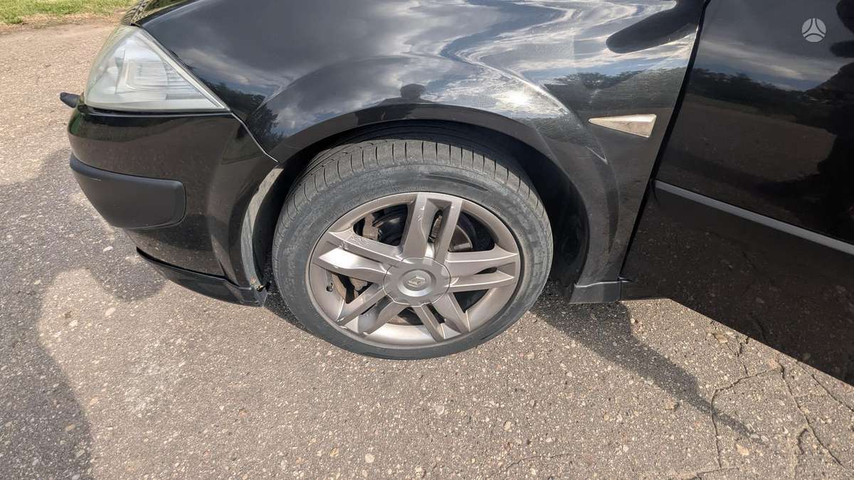 Renault Megane - 8