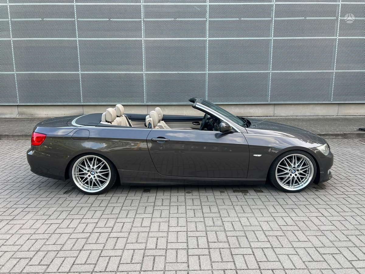 BMW 320, convertible