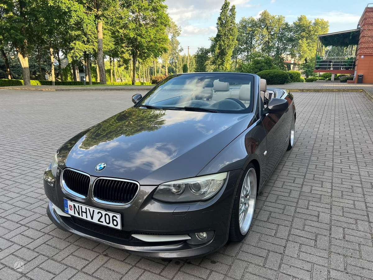 BMW 320, convertible