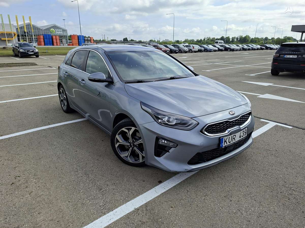 Kia Ceed, 1.6 l., Хэтчбек