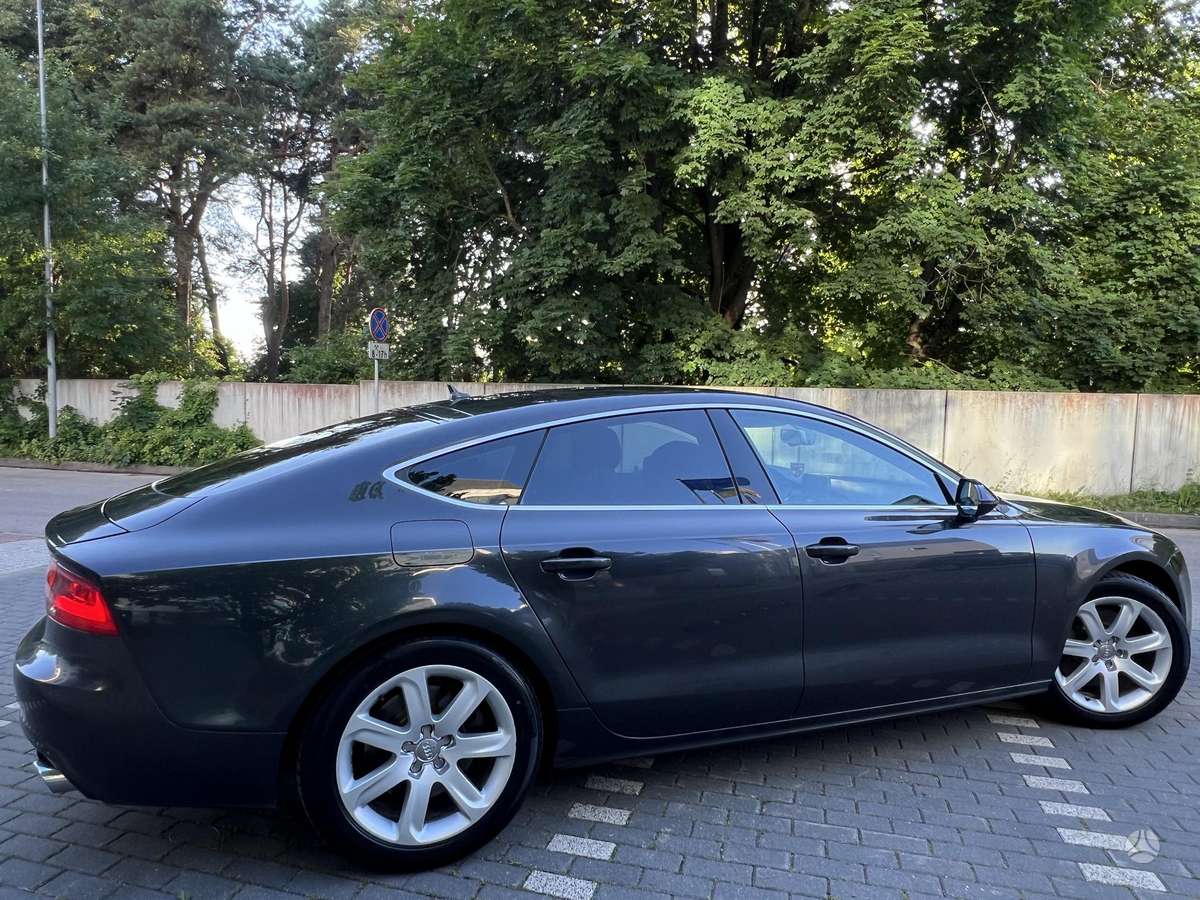 Audi A7, 3.0 l., coupe