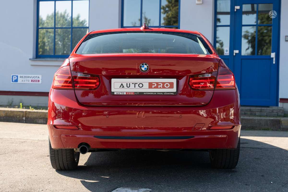 BMW 320, 2.0 l., sedanas