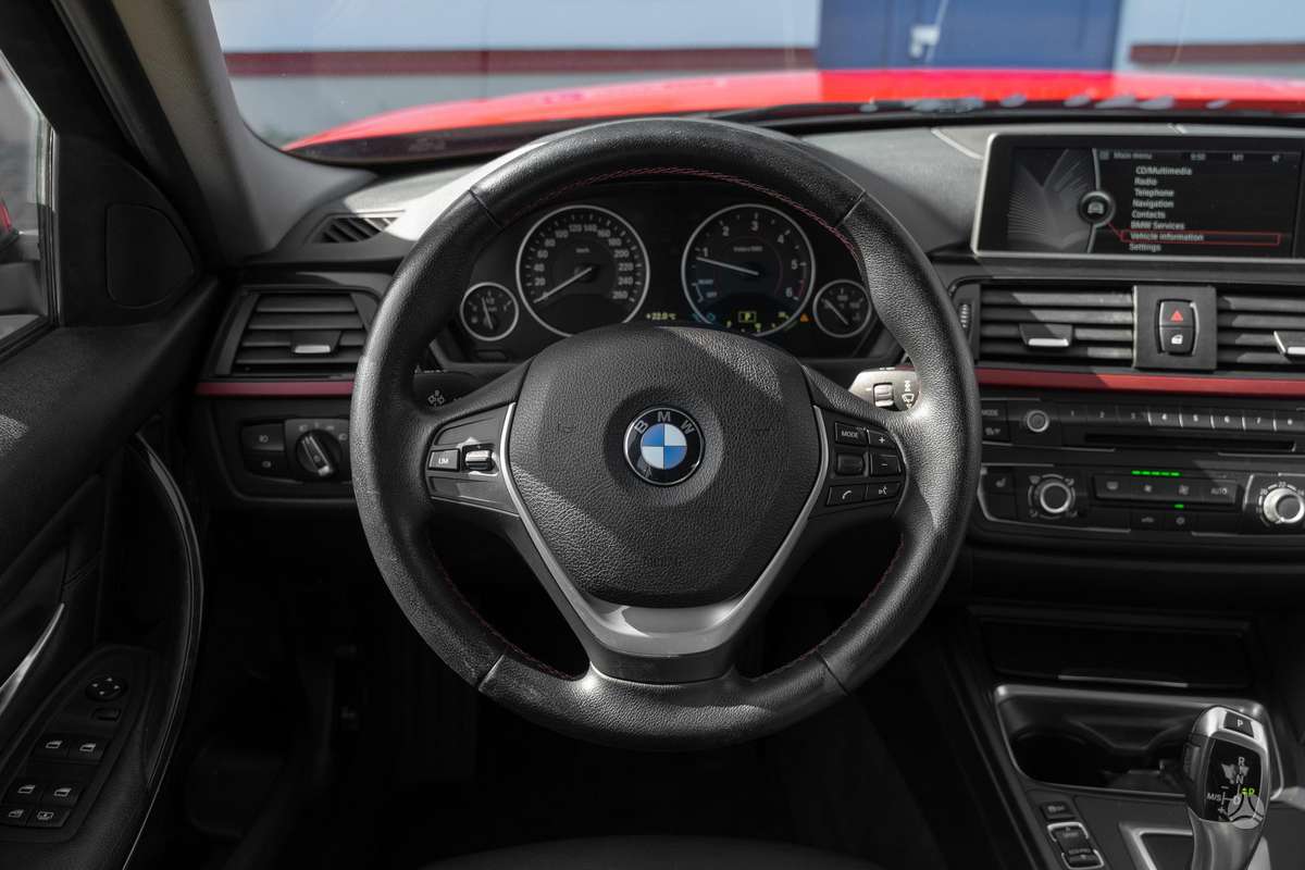BMW 320, 2.0 l., sedanas